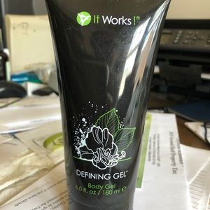 IT WORKS DEFINING GEL- NEW UNOPENED